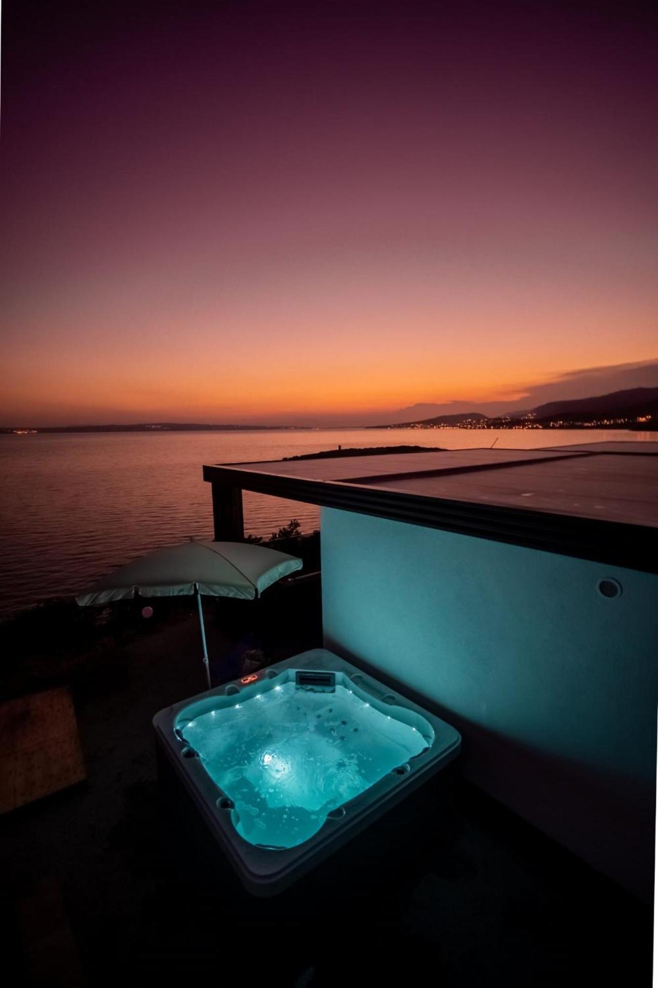 Sunset Premium Camping 克罗诺维察 外观 照片